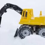 toy excavator - MSP pricing analogy