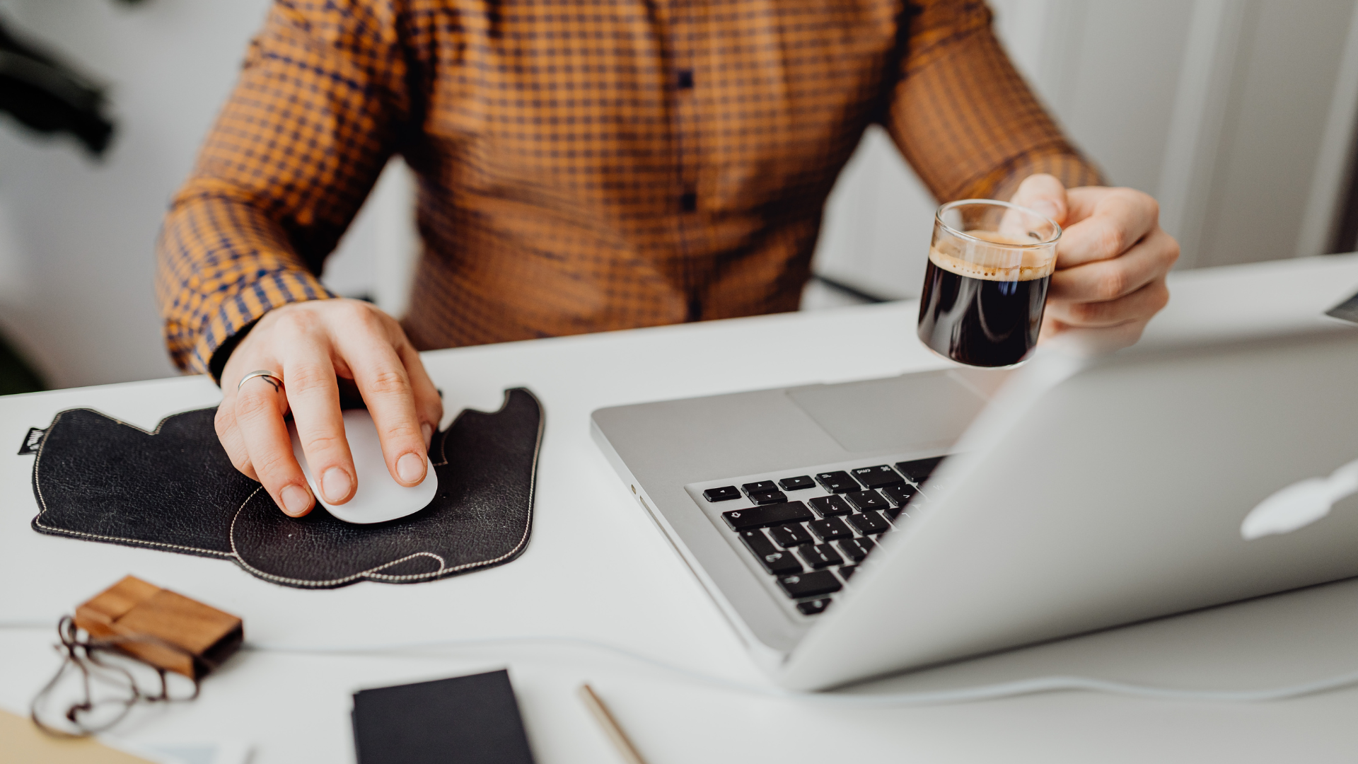 Is Your Employee’s Coffee Shop Trip a Data Security Nightmare?